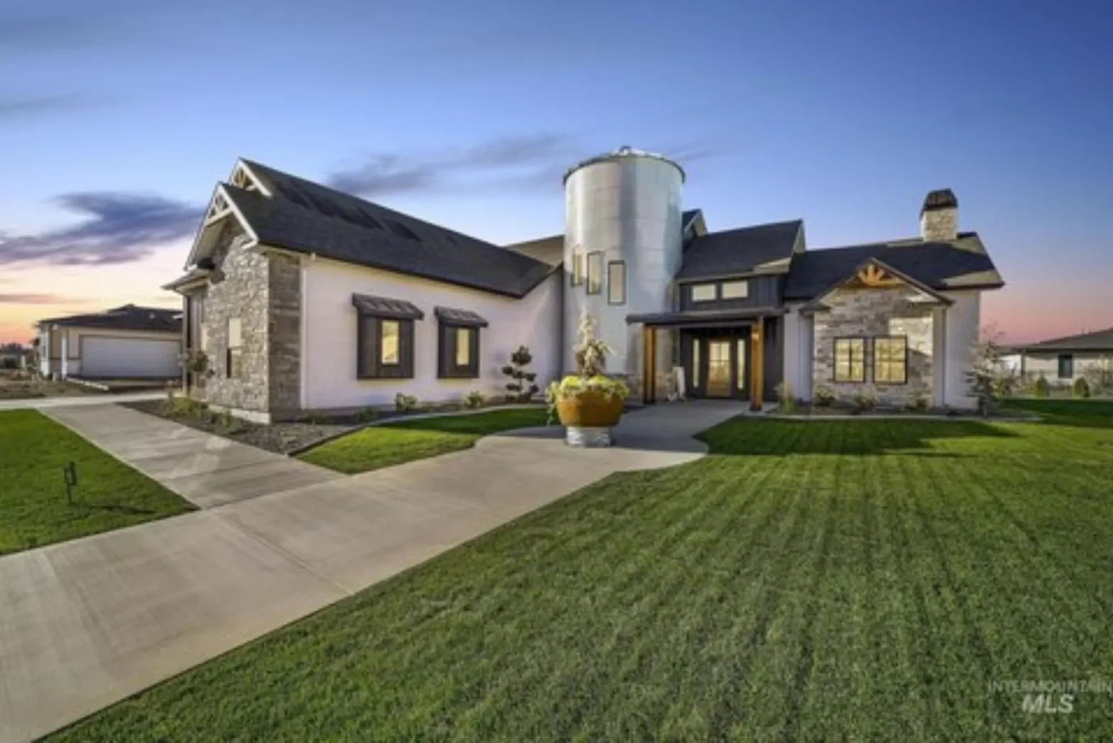 Real Estate and Mozambique